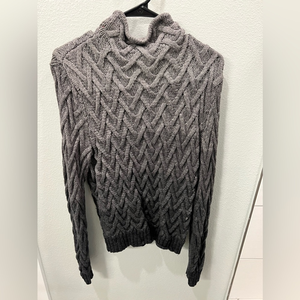 CK sweater